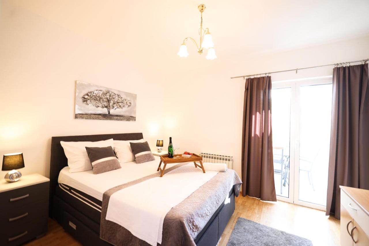 Apartment Apartments Lisica Bibinje
