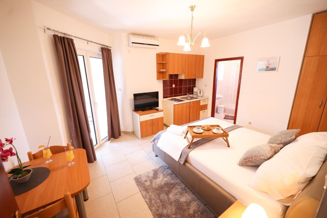 Apartments Lisica * Bibinje