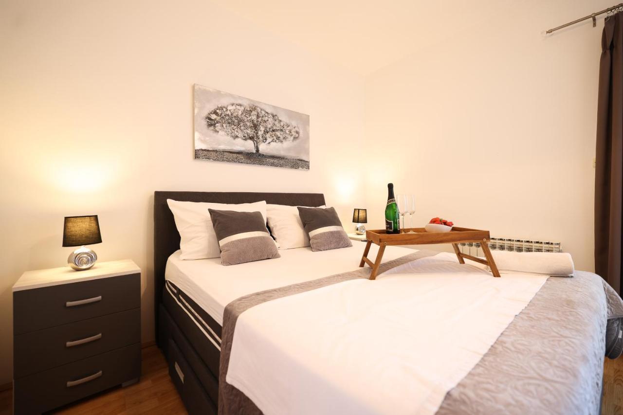 Apartment Apartments Lisica *