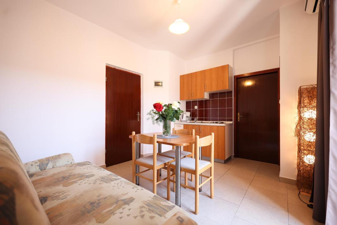 Apartments Lisica